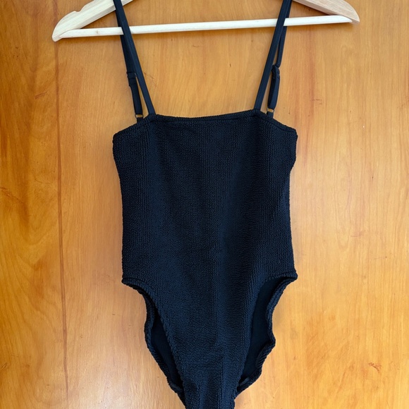 Youswim Poise One-Piece - Picture 8 of 10